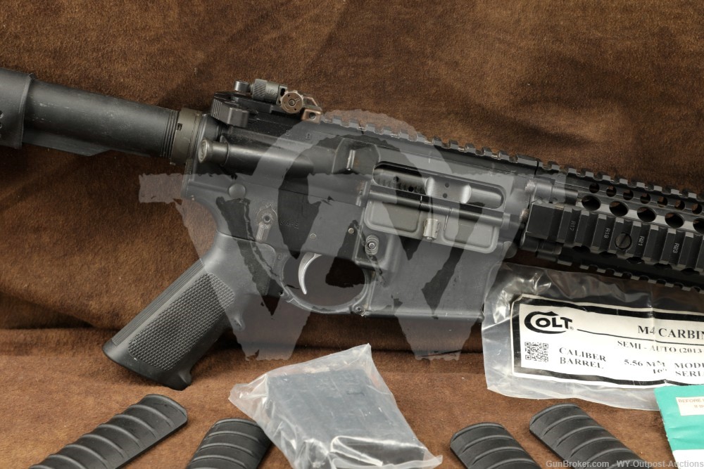 Colt M4A1 Carbine AR-15 5.56/.223 16″ Semi-Auto Rifle Daniel Defense Upper