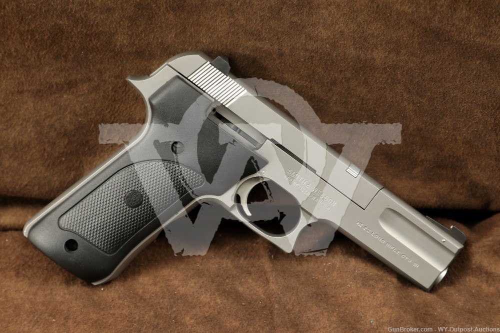 Smith & Wesson Model 2206 4.5” .22LR Rimfire Pistol Handgun