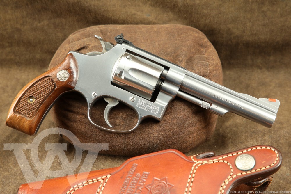 Smith & Wesson S&W Model 651-1 The .22 M.R.F. Target Kit Gun Revolver