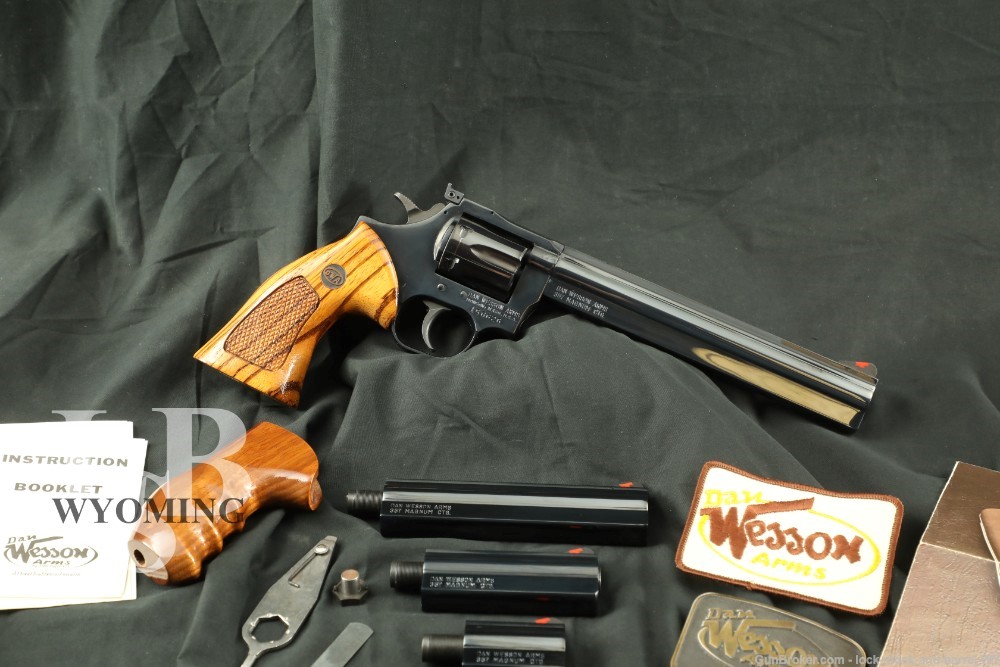 Dan Wesson Arms Monson 15-2H Pistol Pac .357 Magnum Revolver Set & Case