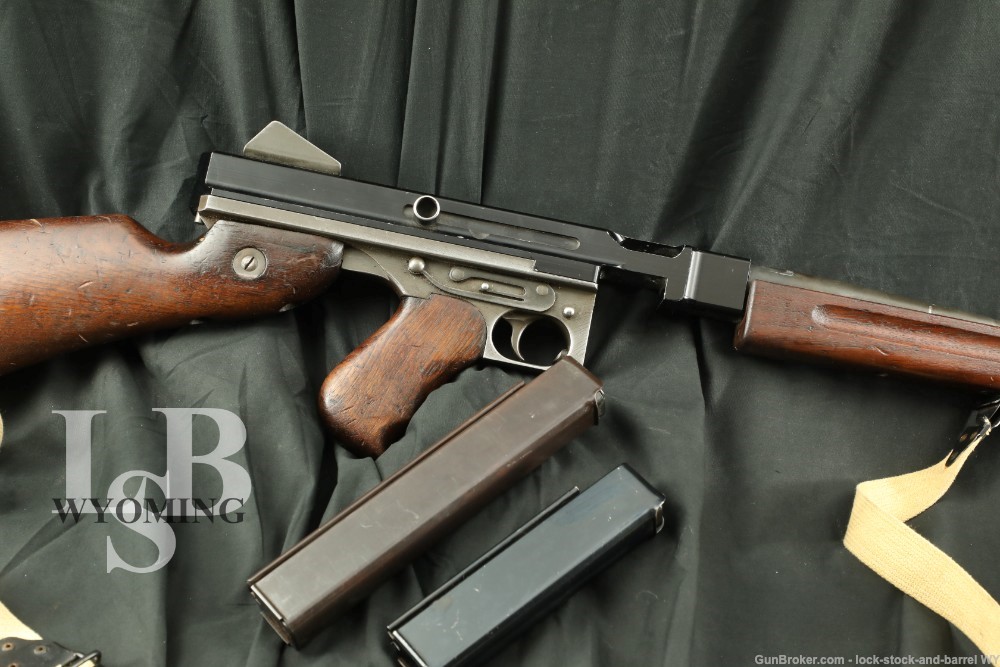 IMA Original US WWII Thompson M-1A1 Display SMG Submachine Gun W/ Mags